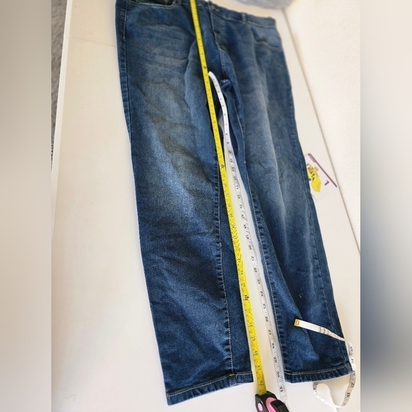 Boohoo Man Jeans Blue Skinny Logo Light Wash Stretch 44x30 New - Picture 7 of 11